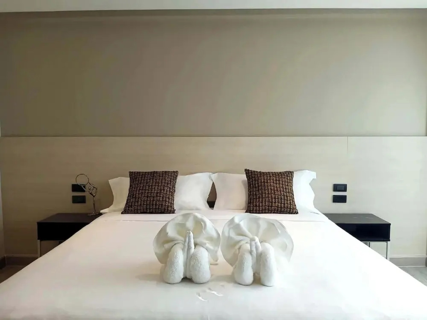 The 9 Residence Hotel