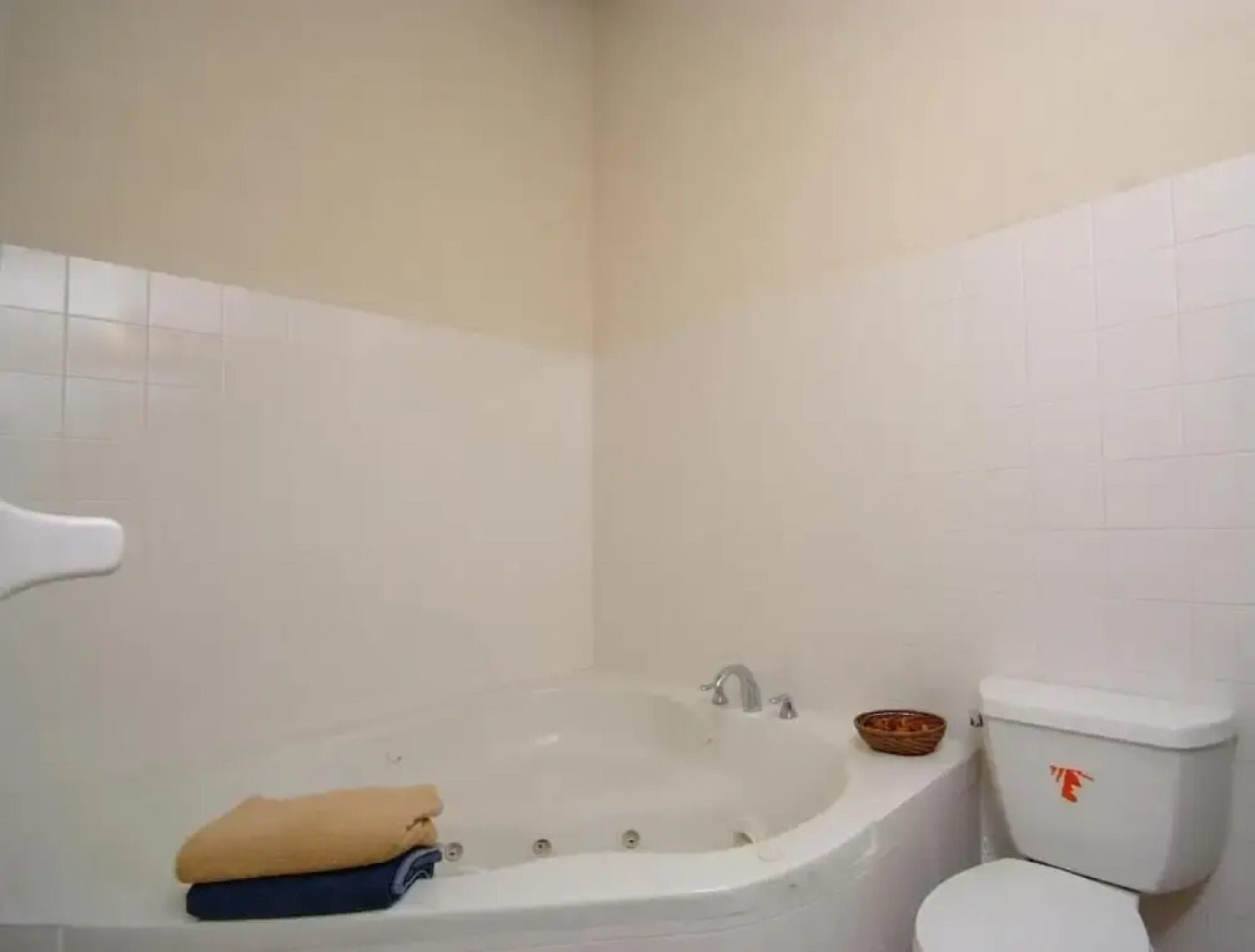 Best E Villas Prospect 3 Bedrooms Apartment