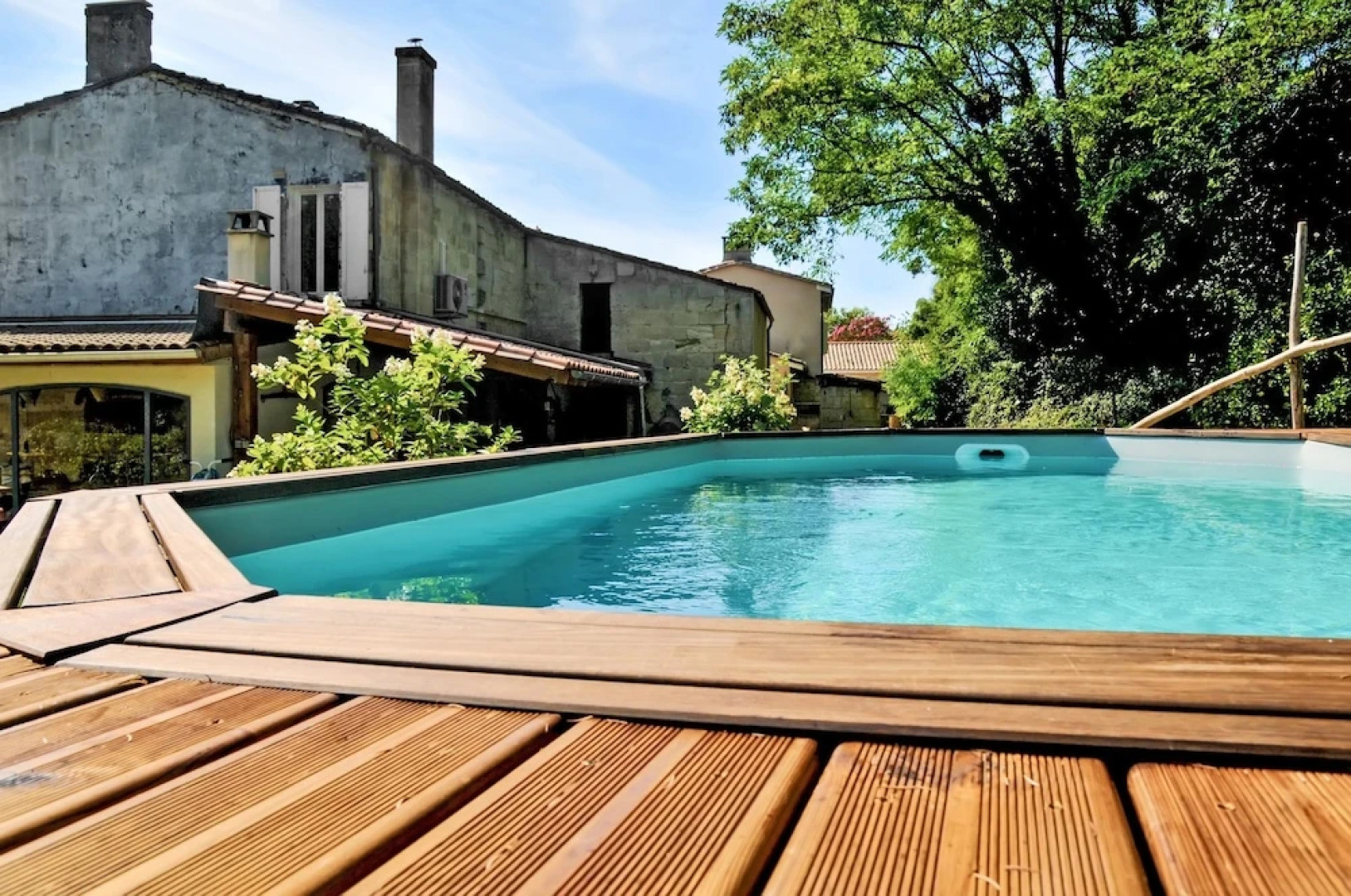House With 3 Bedrooms in Bayon-sur-gironde, With Pool Access, Enclosed