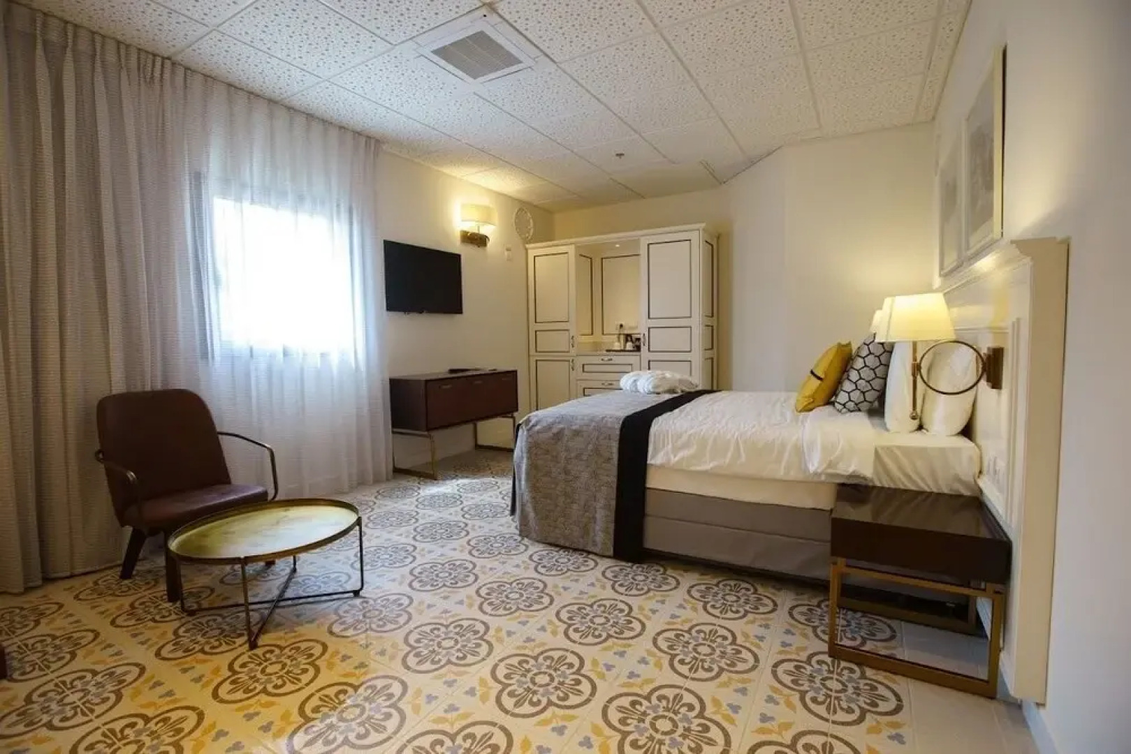 Edmond Luxury Hotel & Spa