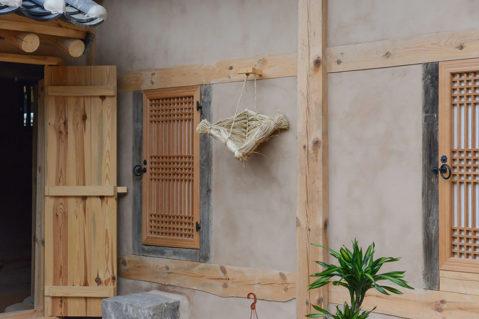 Jukheon Traditional House