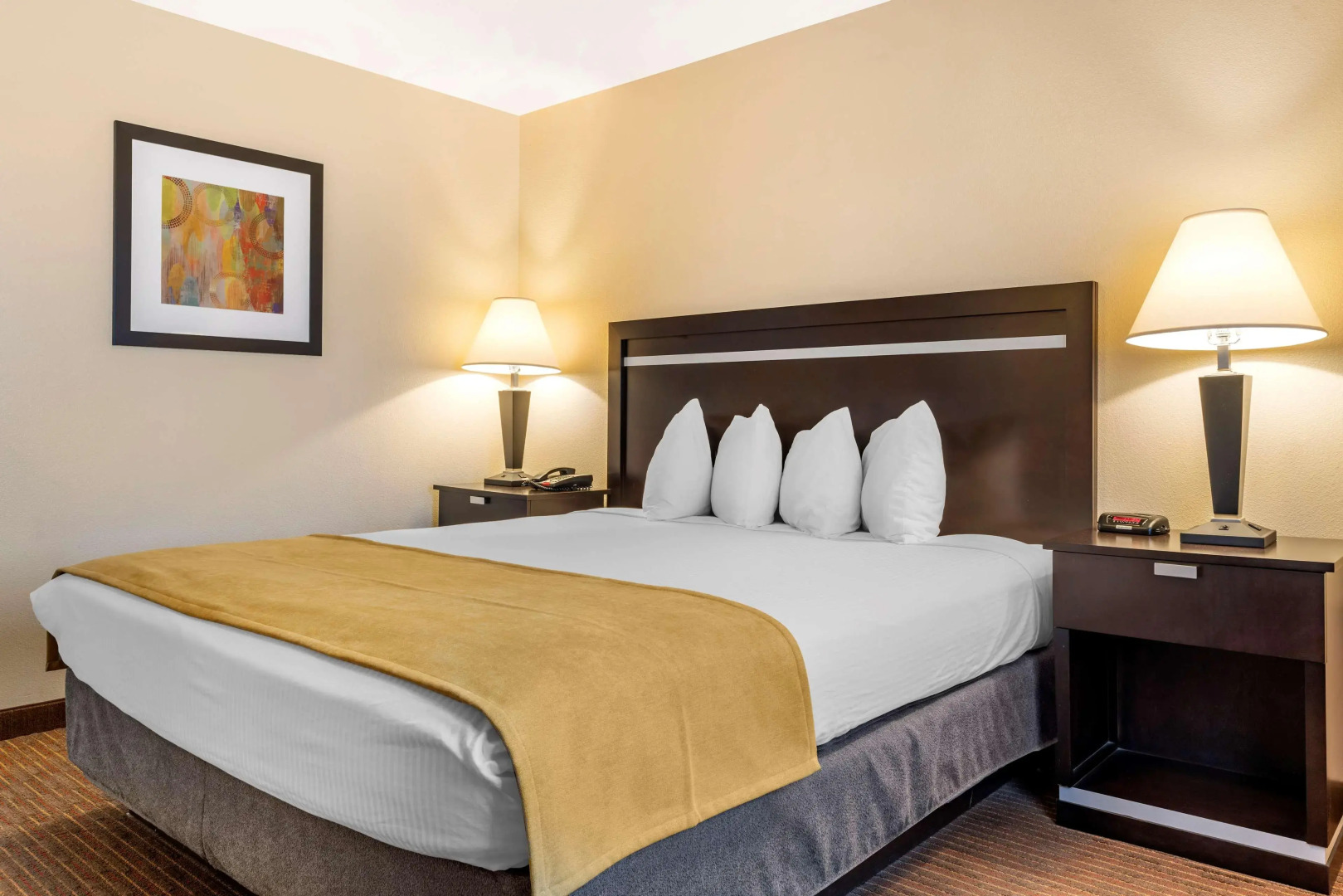 Best Western Luxury Inn