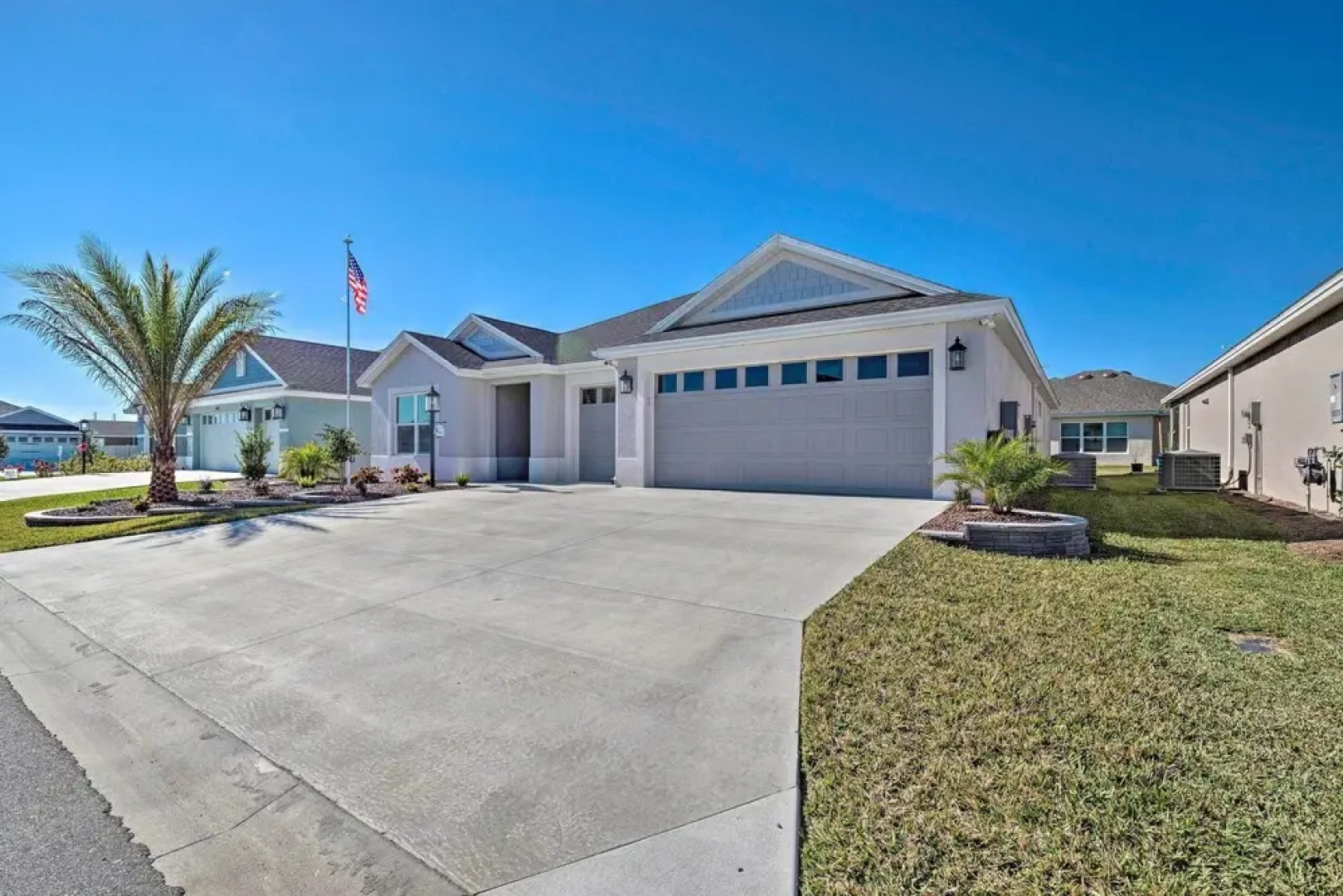 Sunlit Escape in The Villages w/ Screened Porch!