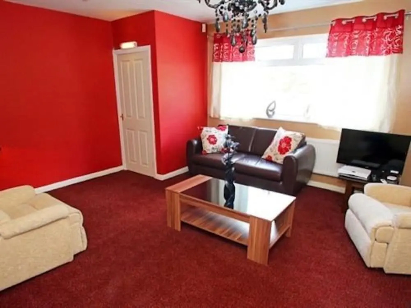 Five JS Accommodation