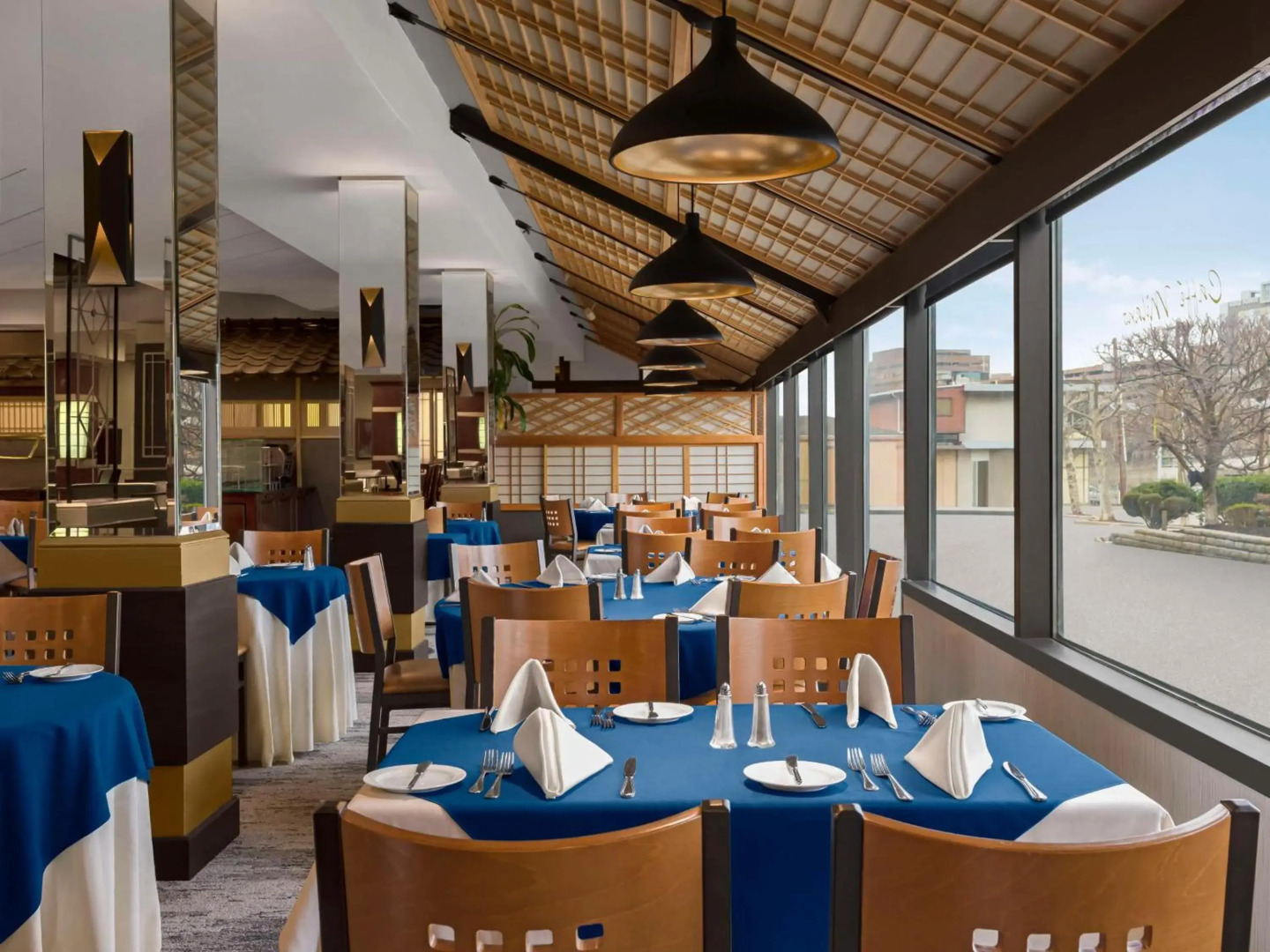 DoubleTree by Hilton Fort Lee - George Washington Bridge