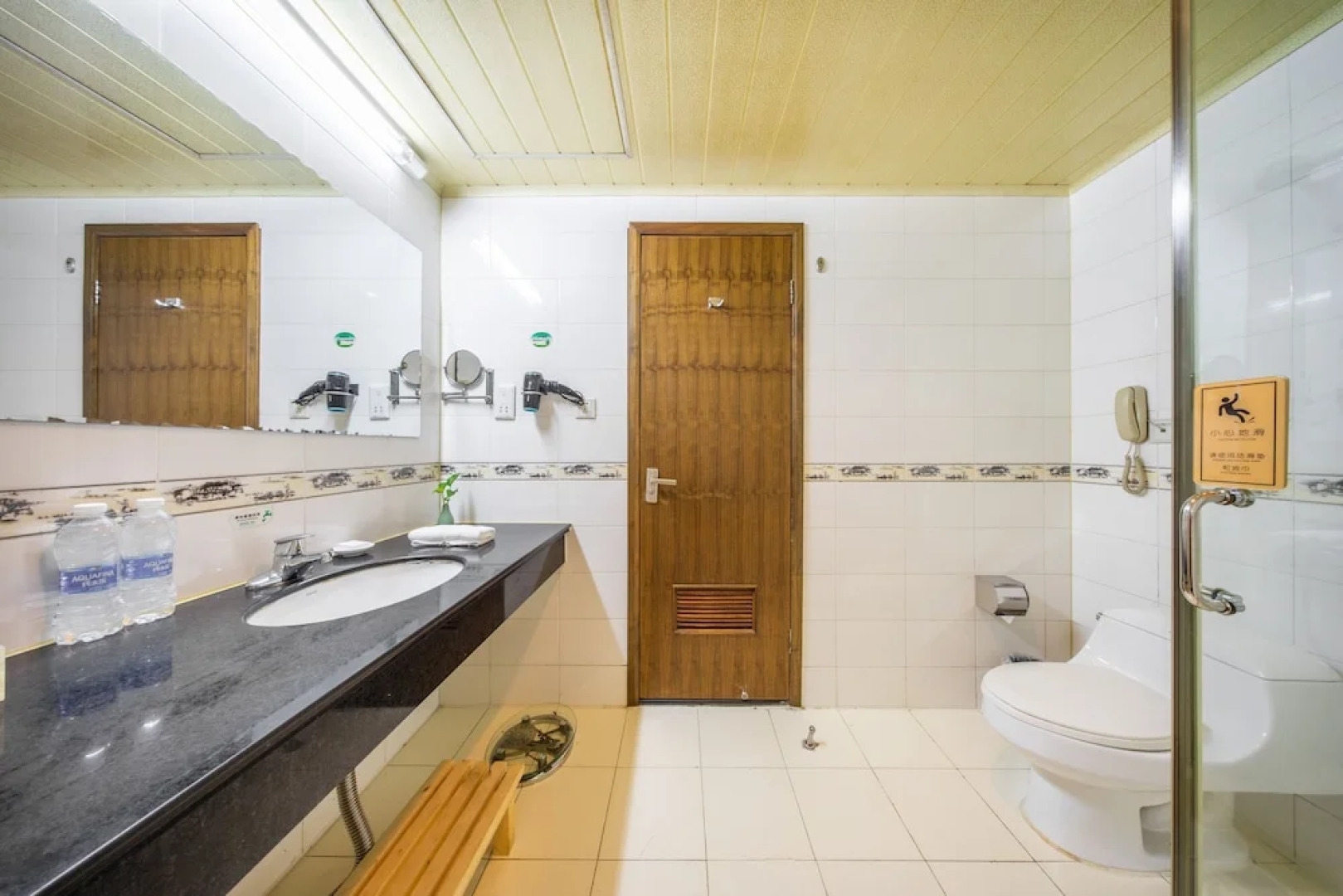 New Yallan Hotel Deqing