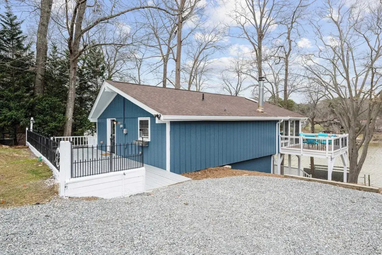 Tree Top Get Away by Avantstay Amazing Lake View