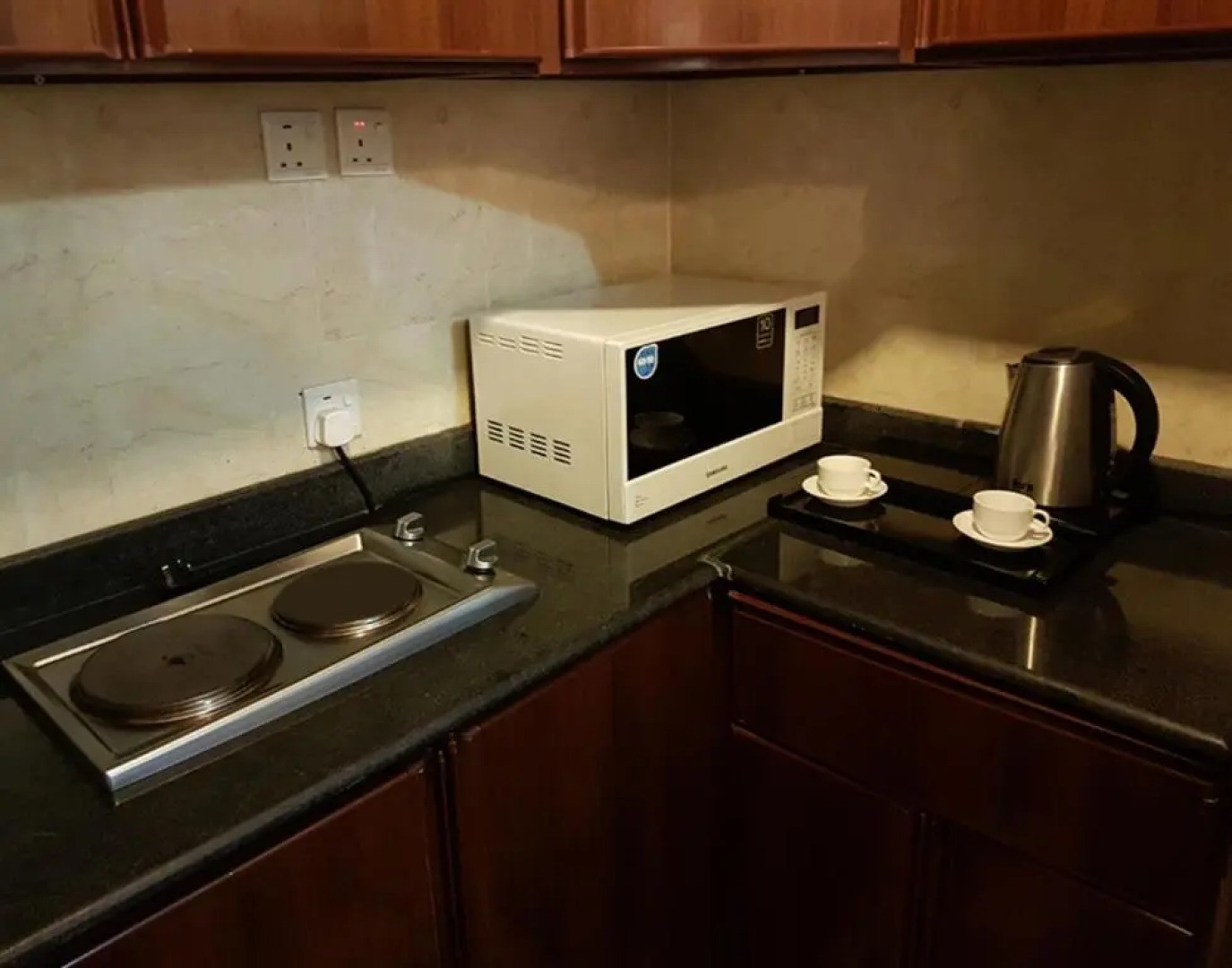 Qasr Allathqiah Furnished Apartment 4