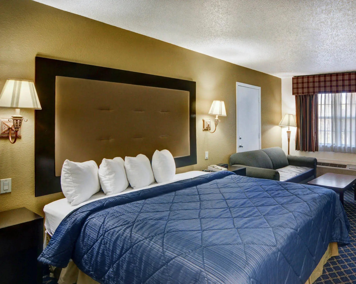 Quality Inn & Suites