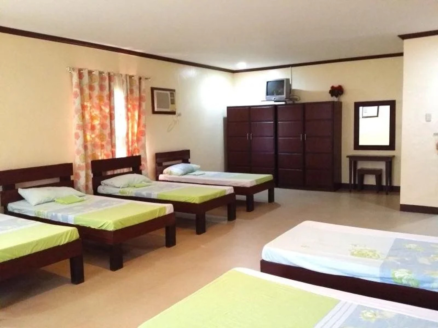 La Vista Inland Resort