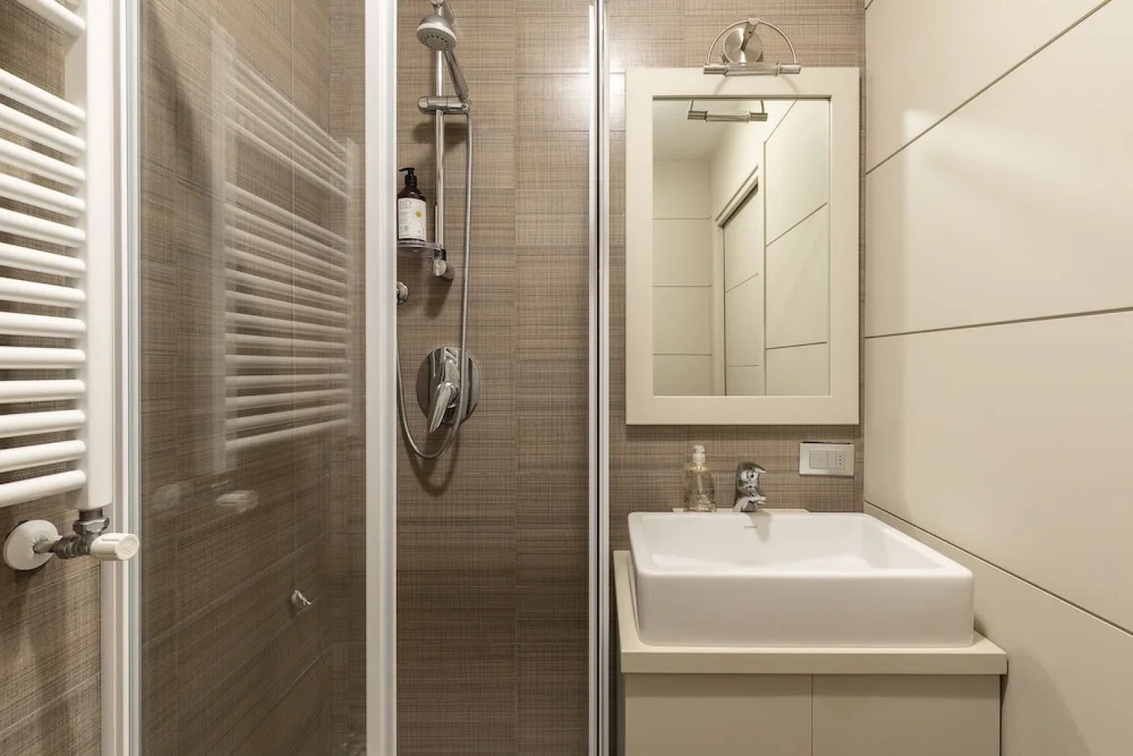 Lake Maggiore View Apartment