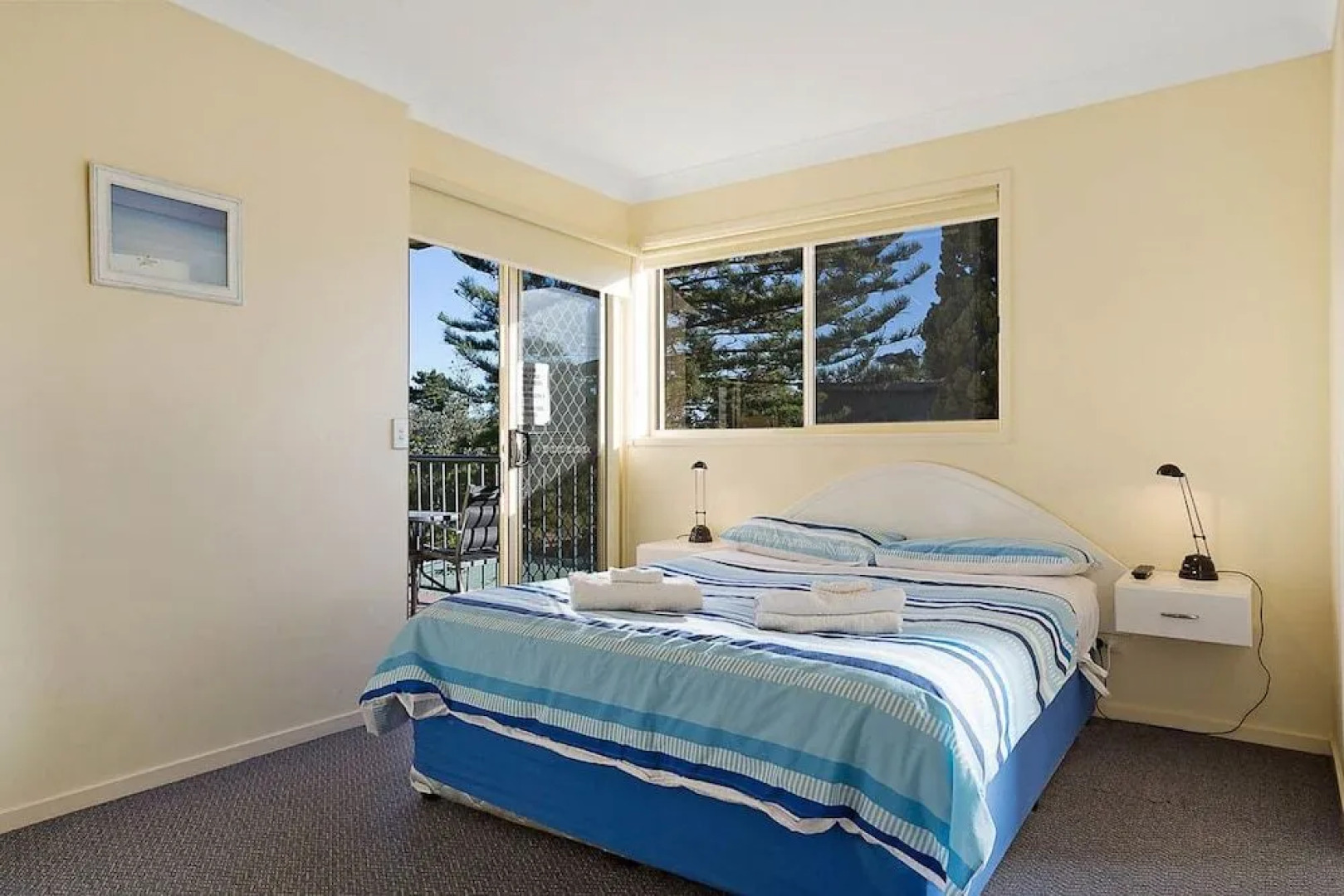 Grandeur Holiday Units