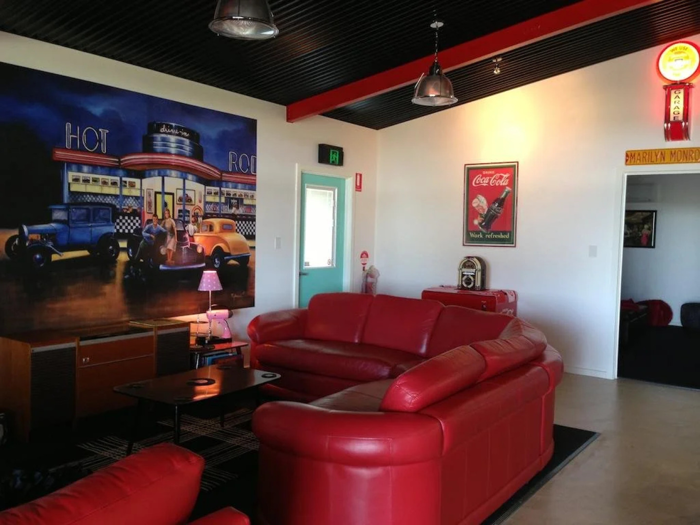 Barossa Old Garage BnB