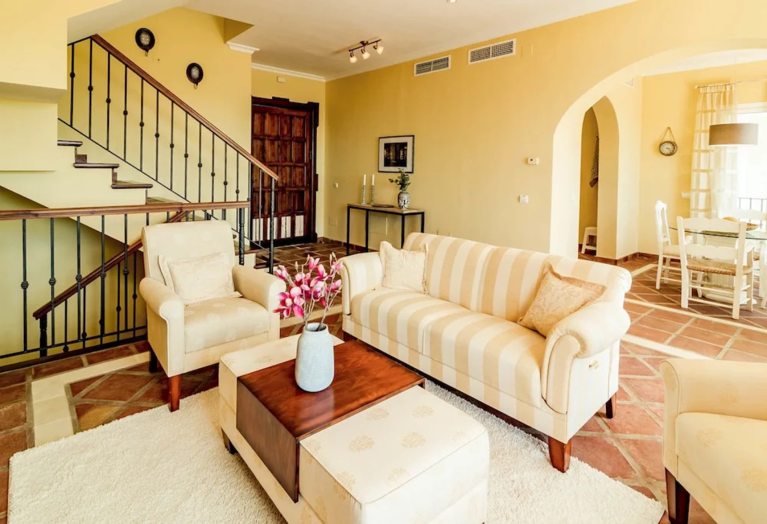 SBCC 2 bedroom villa with breathtaking views Roomservice