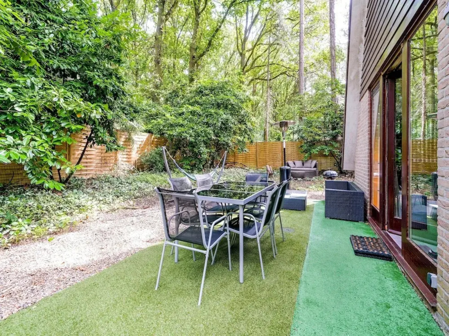 Welcoming Chalet in Rekem Tucked in Nature