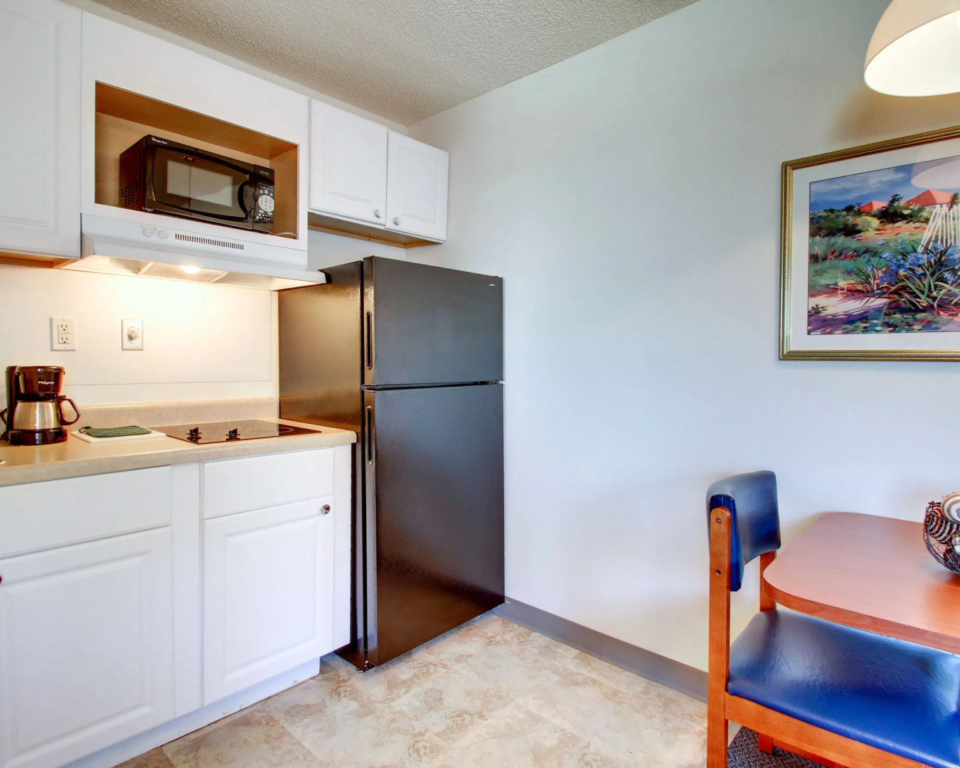 Suburban Studios Biloxi North Area