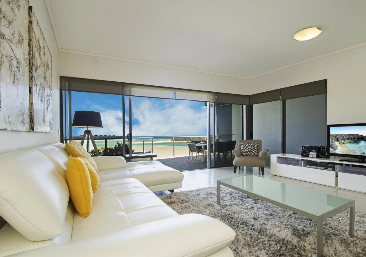 Waves Maroochy River