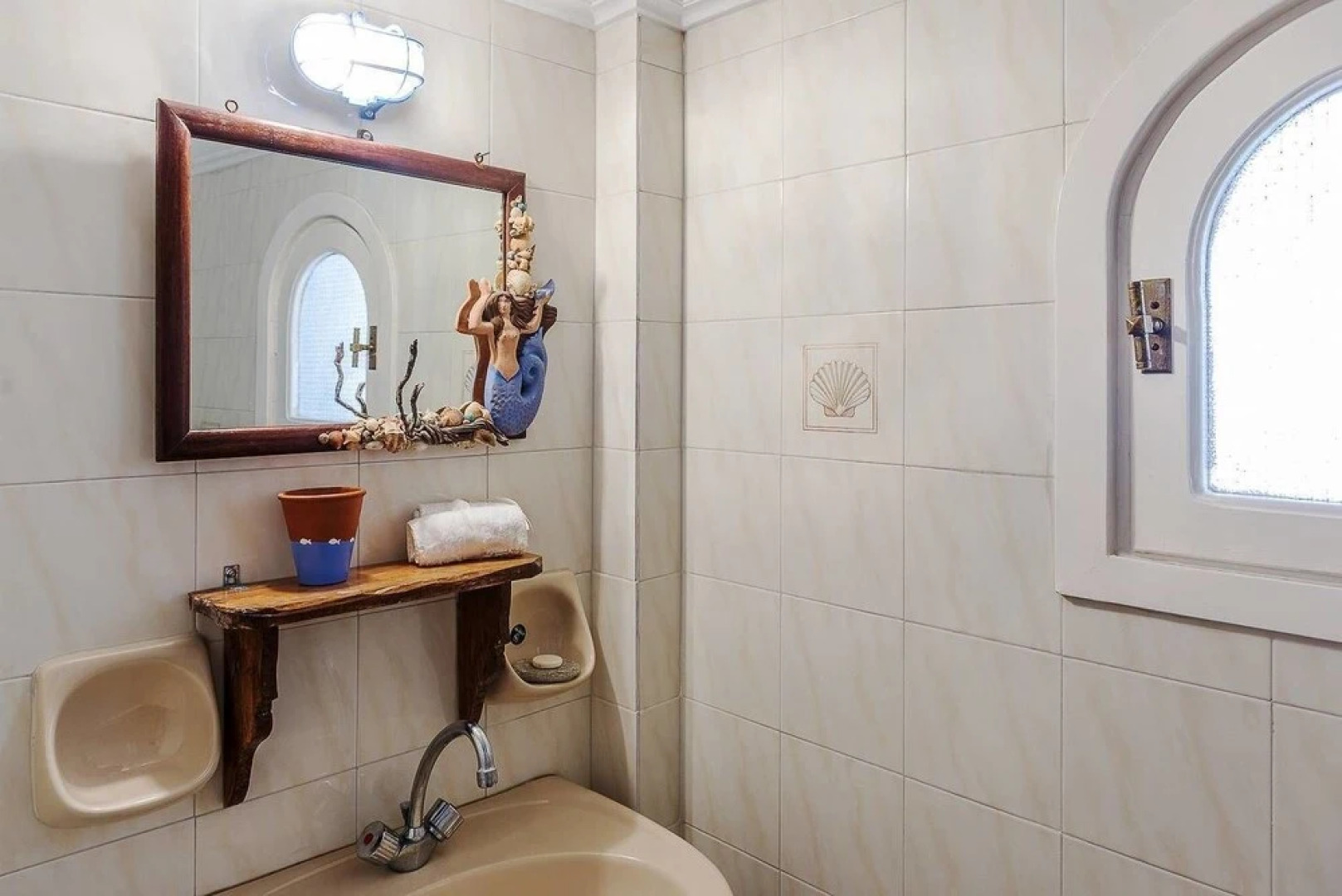 Bright Blue Studio near Stone Tower 1690 • Andros