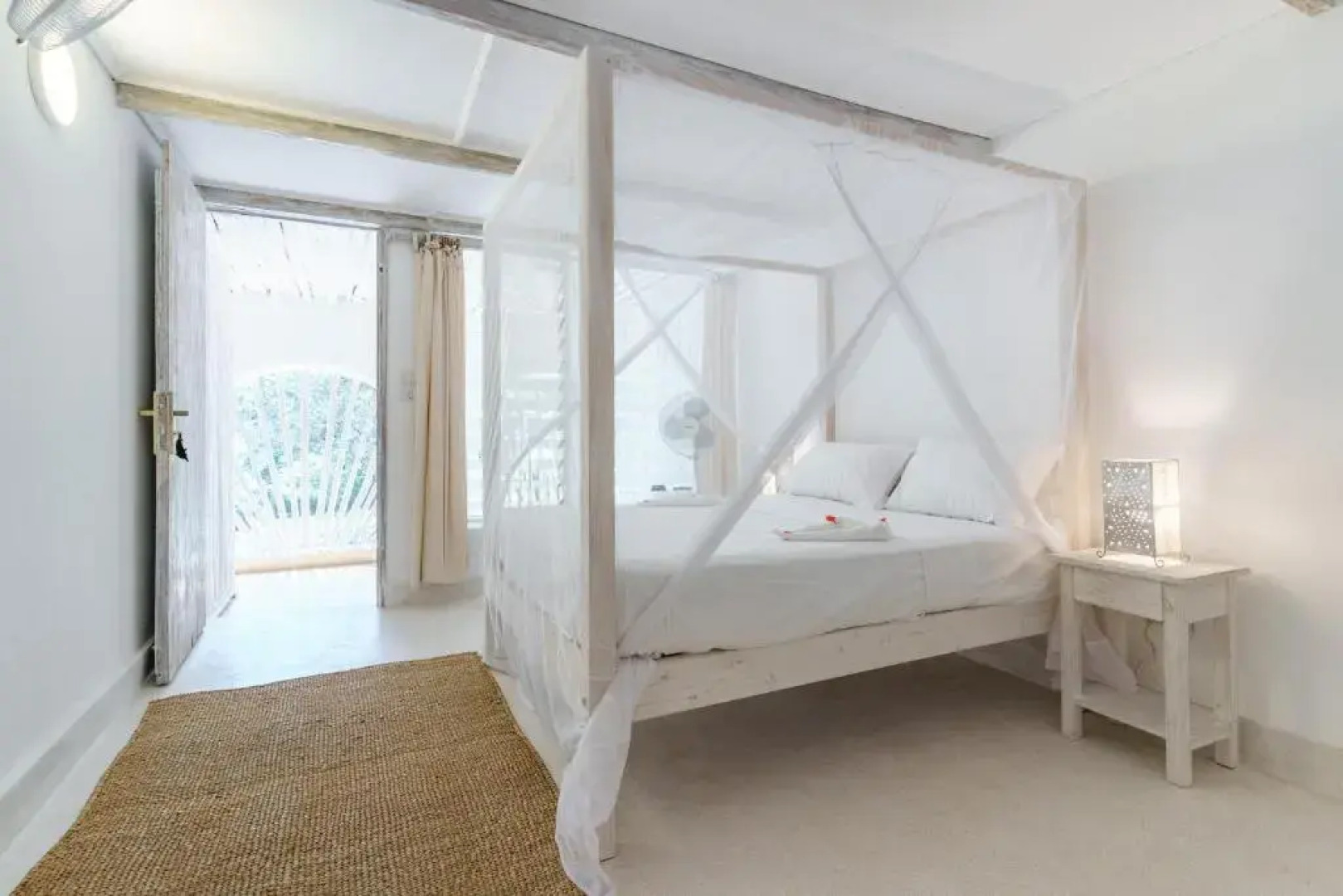 Flamboyant Boutique Hote