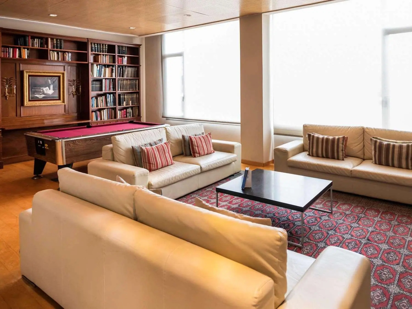 Отель Towers Rotana