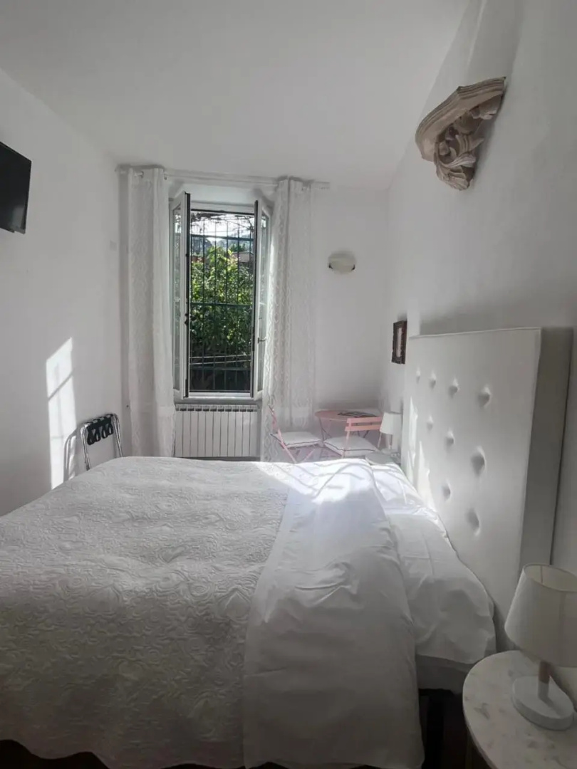 Piazza Massola 2 Apartment