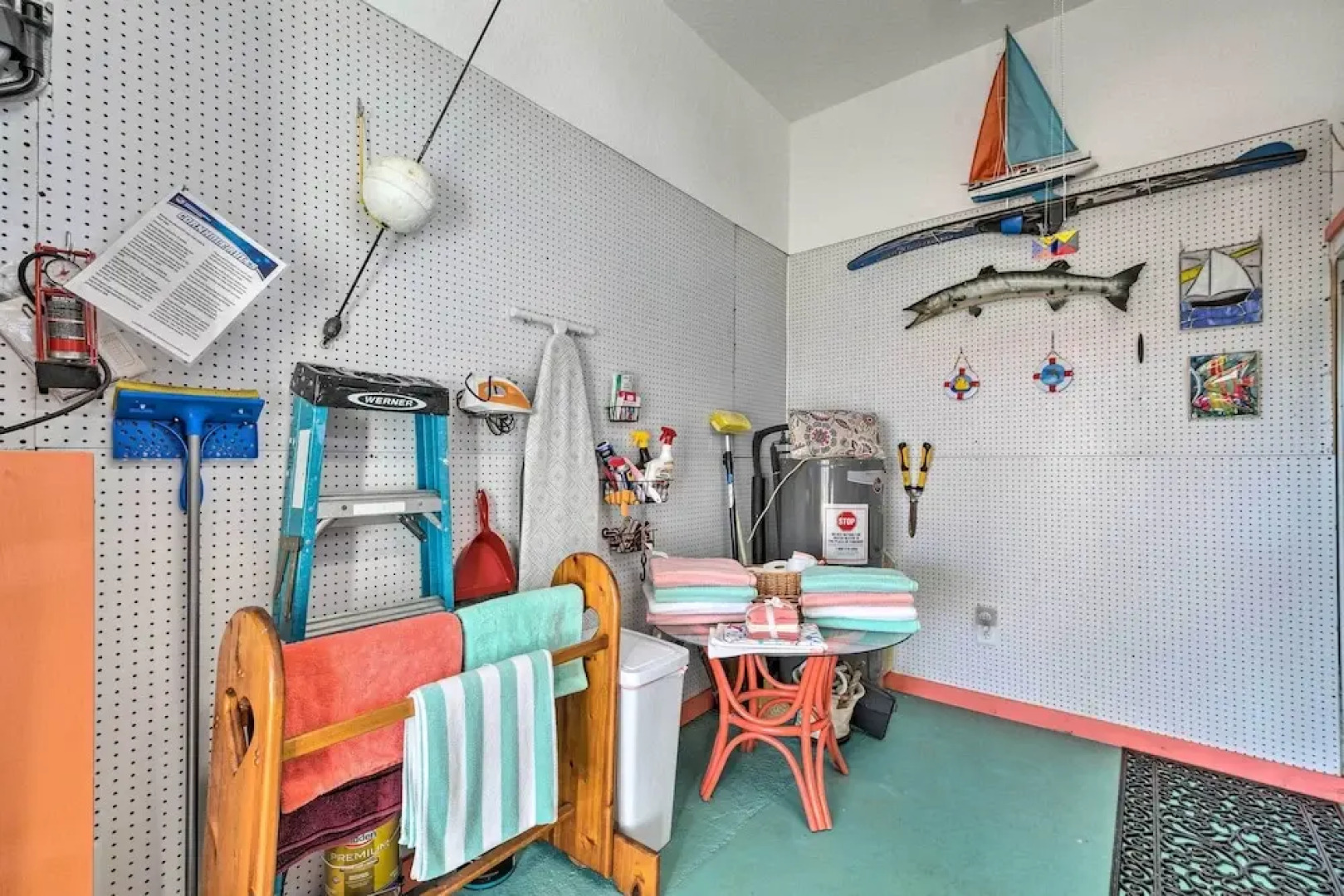 Homosassa River Home w/ Private Boat Ramp & Kayaks