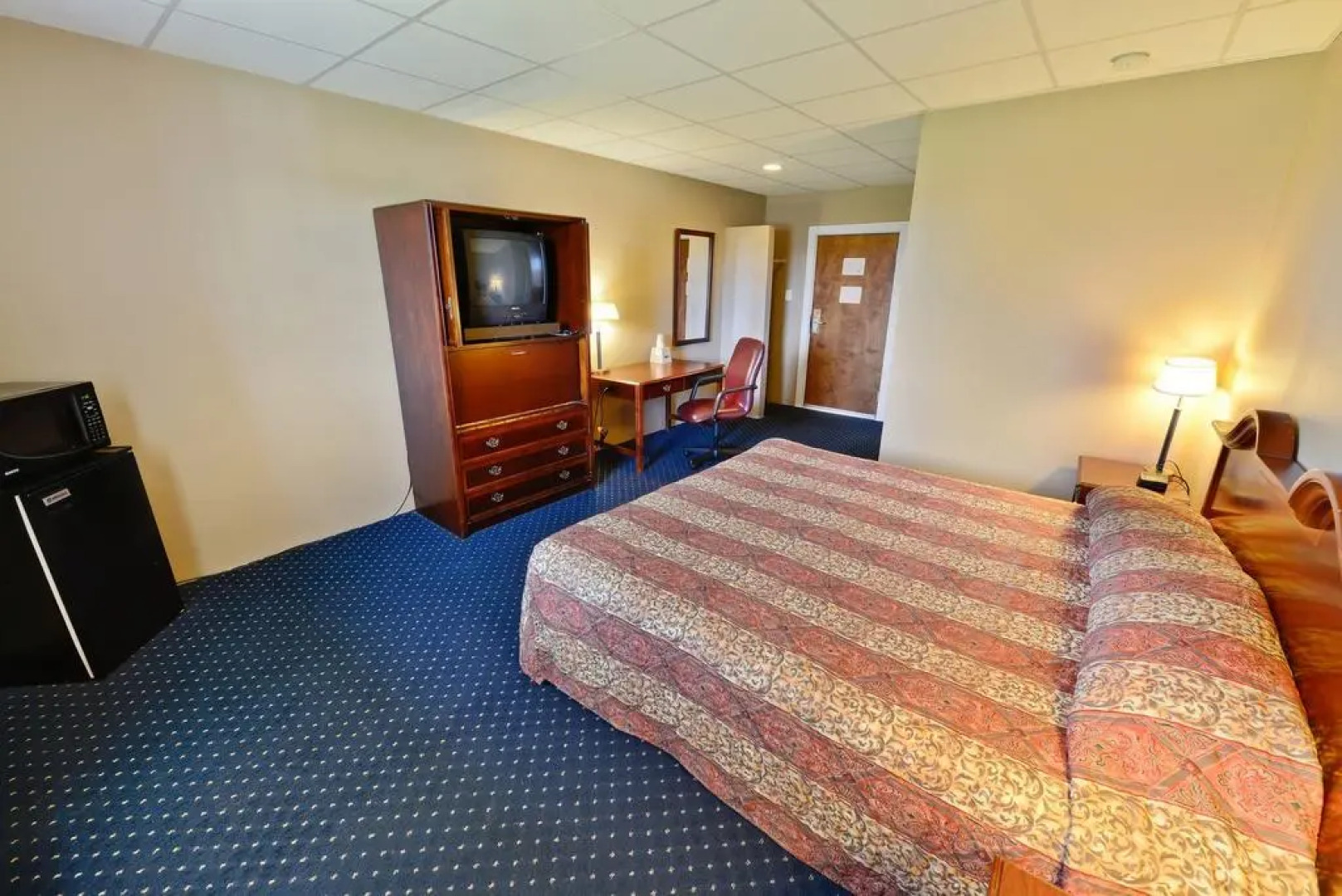 Village Inn Annapolis MD