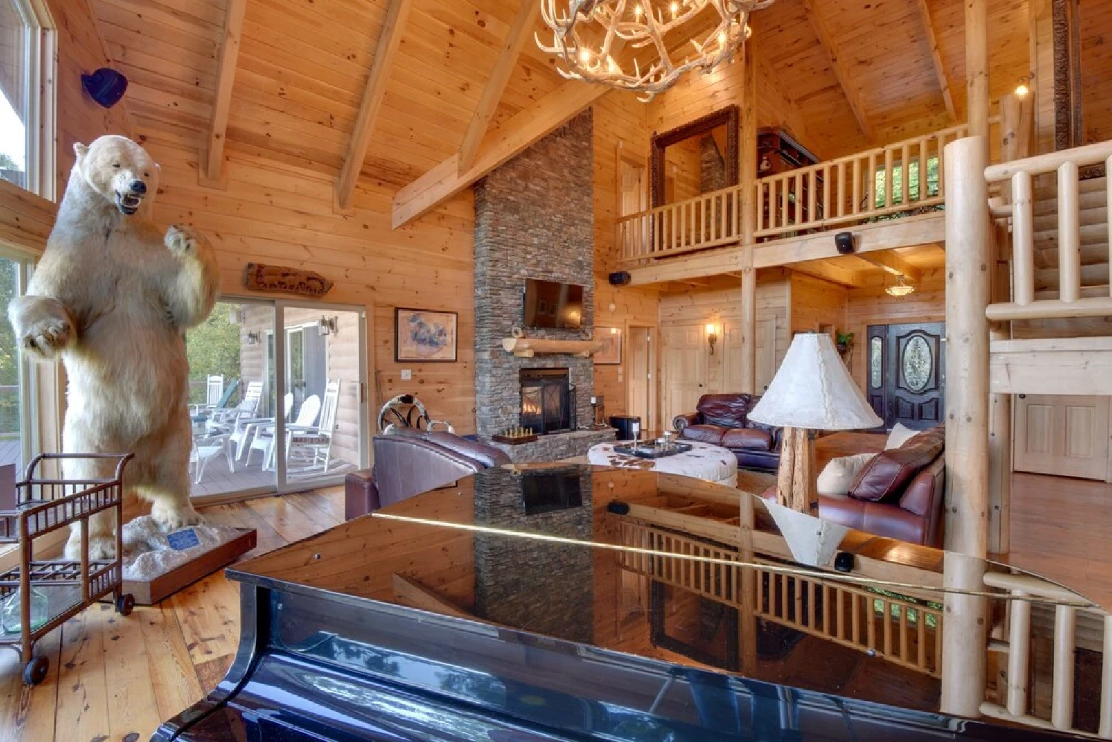 Pet-friendly Sky Valley House w/ Game Room & Views