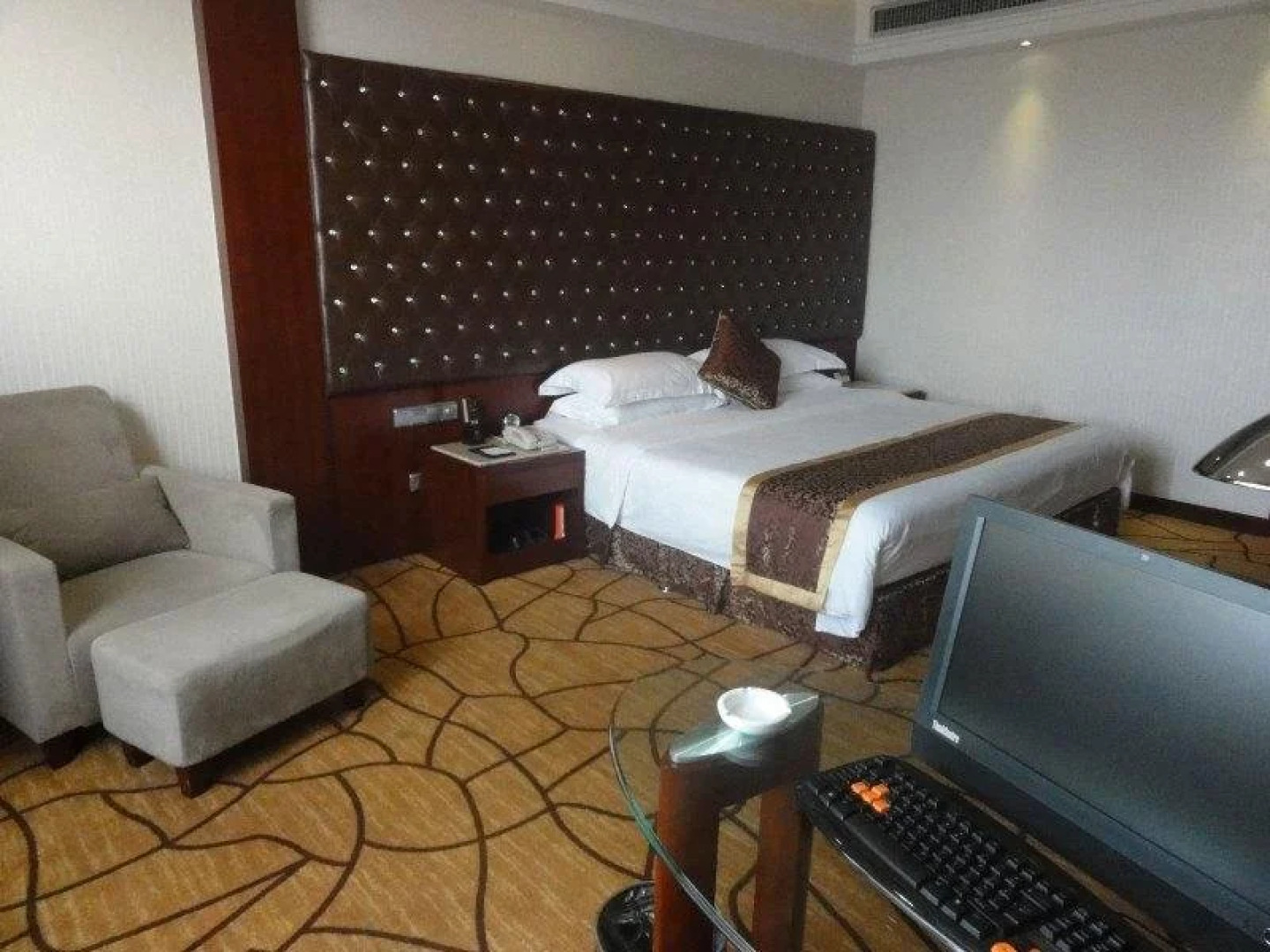 Century Haoting Hotel