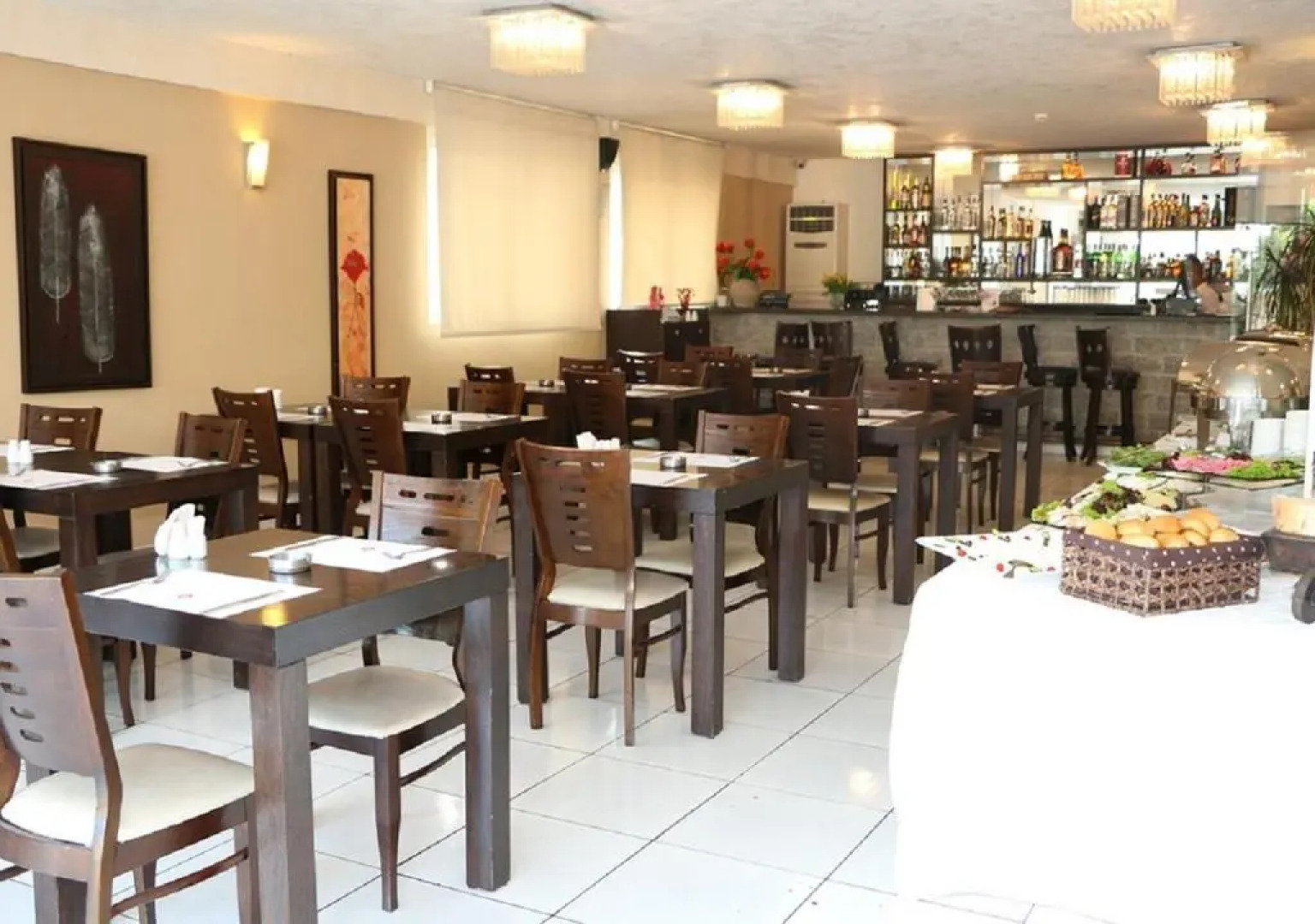 Al Murjan Palace Hotel