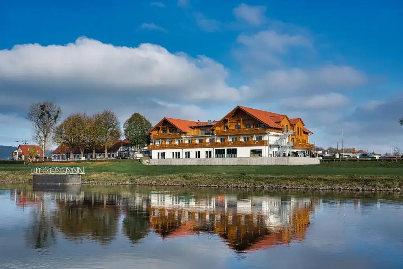 Grohnder Fährhaus GmbH Hotel