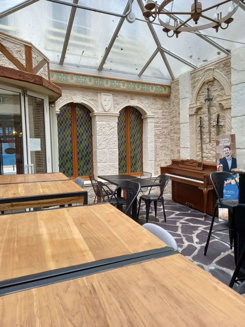 Brit Hotel Les Comtes de Champagne Centre Historique