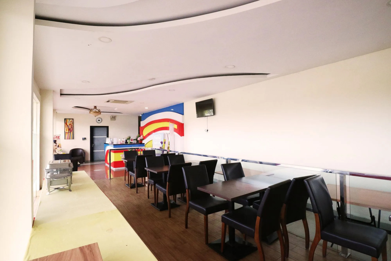 Blitz Hotel Batam Near Sultan Mahmud Ri'ayat Shah Mosque