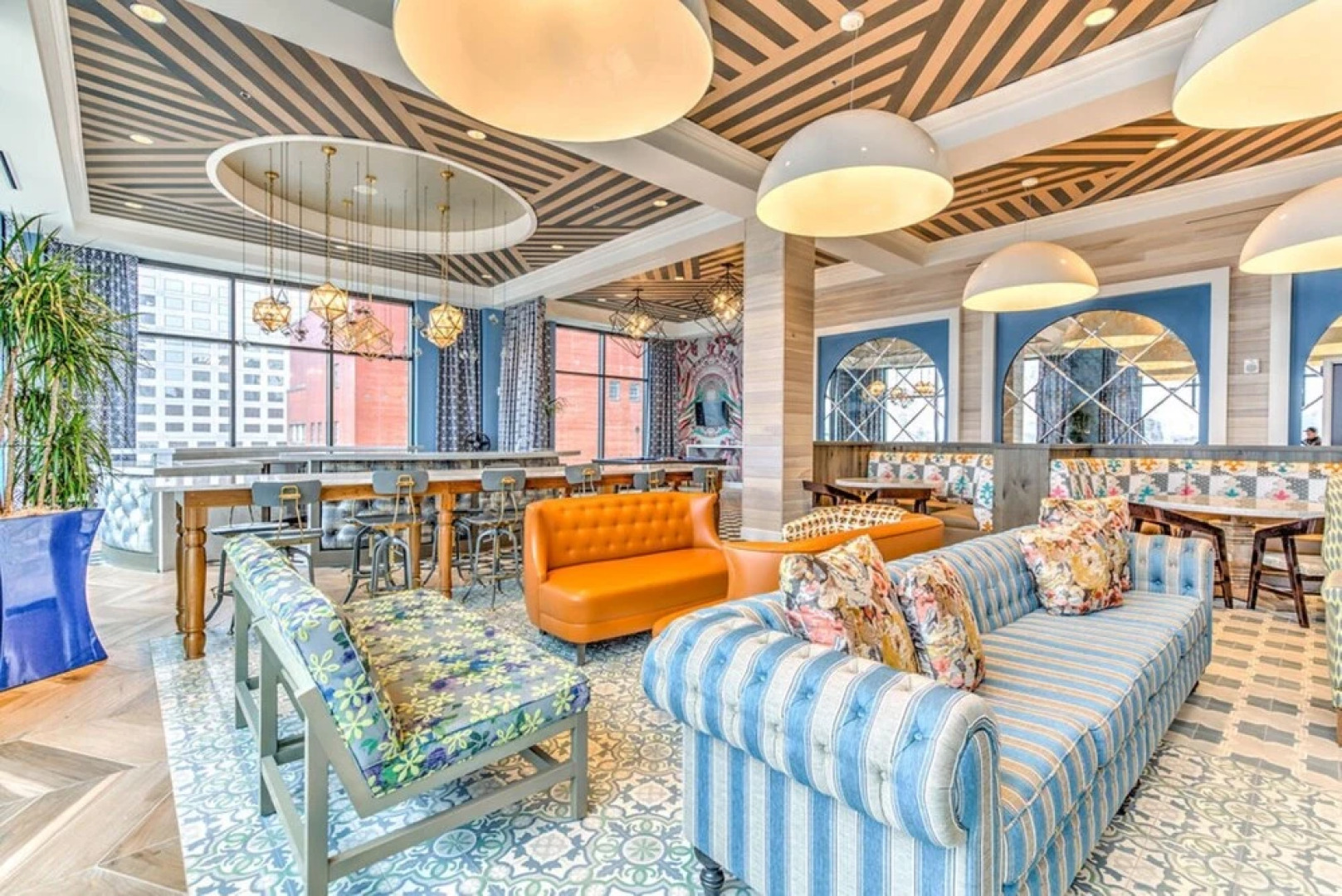 Global Luxury Suites in Downtown Cincinnati