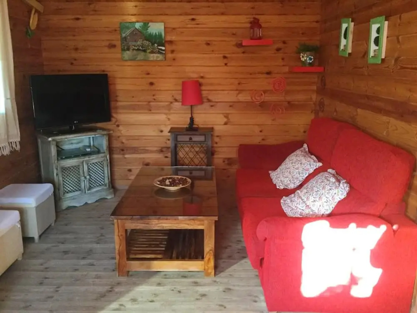 Villa With 4 Bedrooms in Setenil de las Bodegas, With Private Pool, Terrace and Wifi Near the Beach