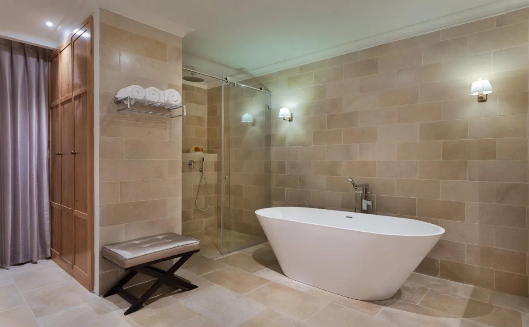 Bayit Bagalil Boutique By Herbert Samuel