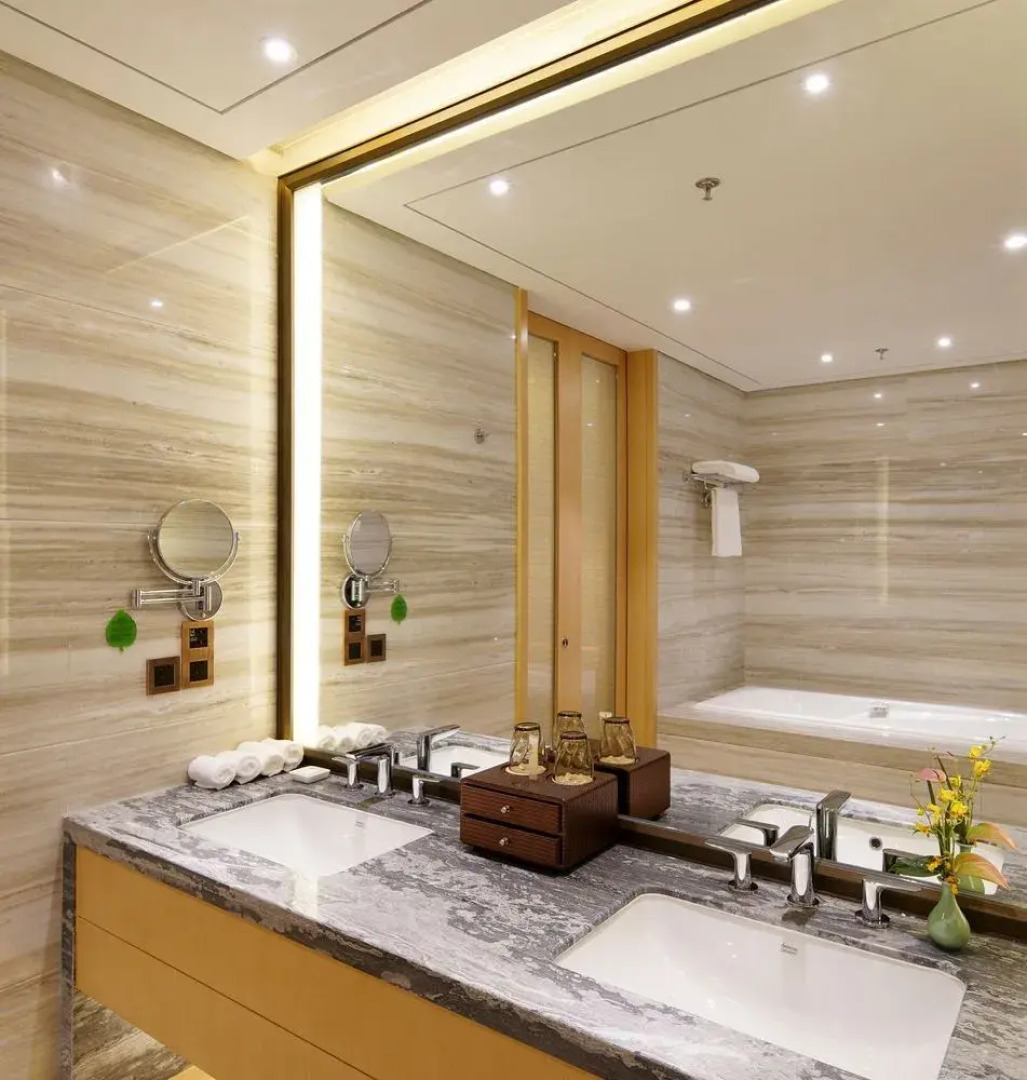 Qingshan Hotel Baotou（Yingbin Building）