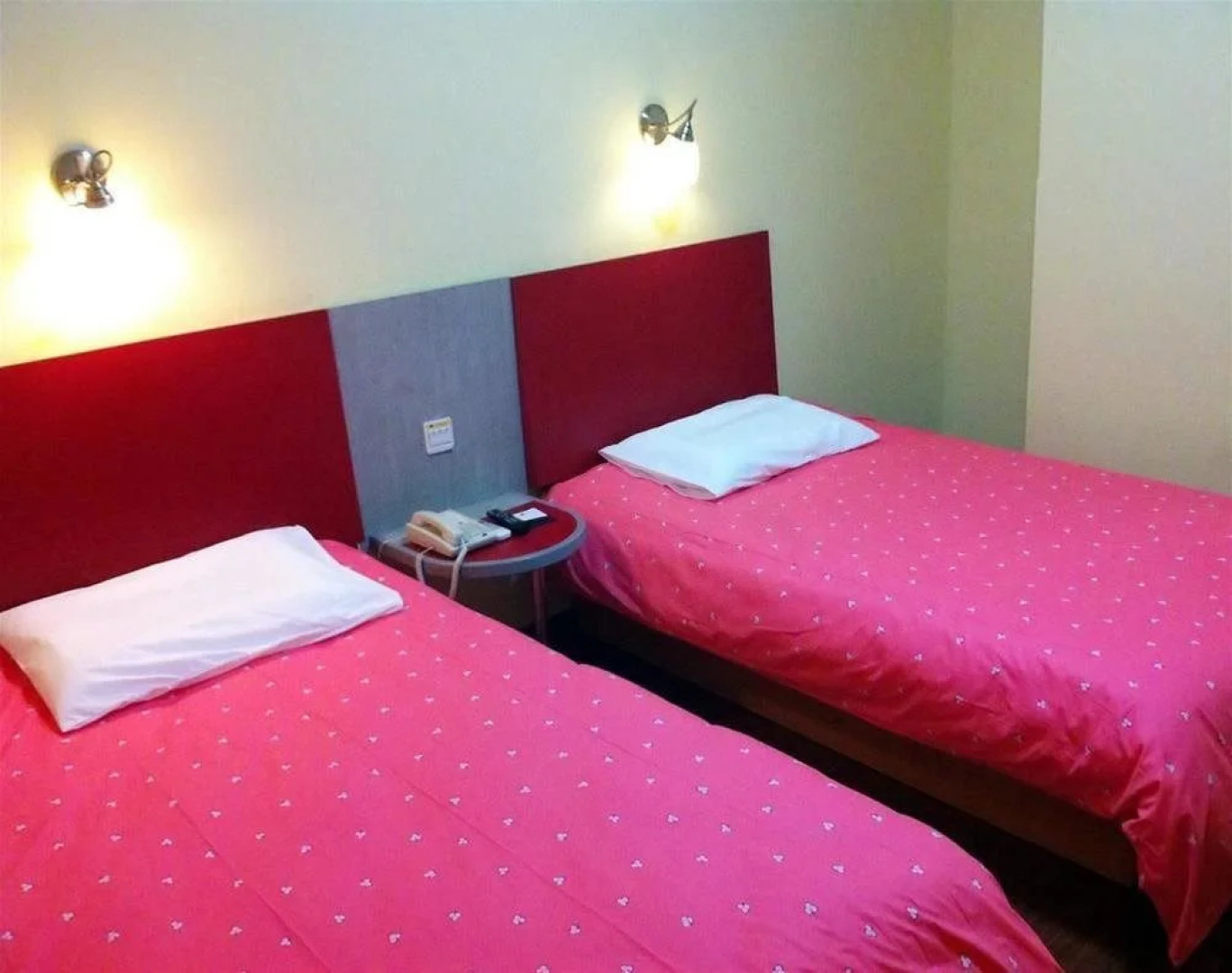 Home Inn Hohhot Xinhua Square Wenhuagong Street