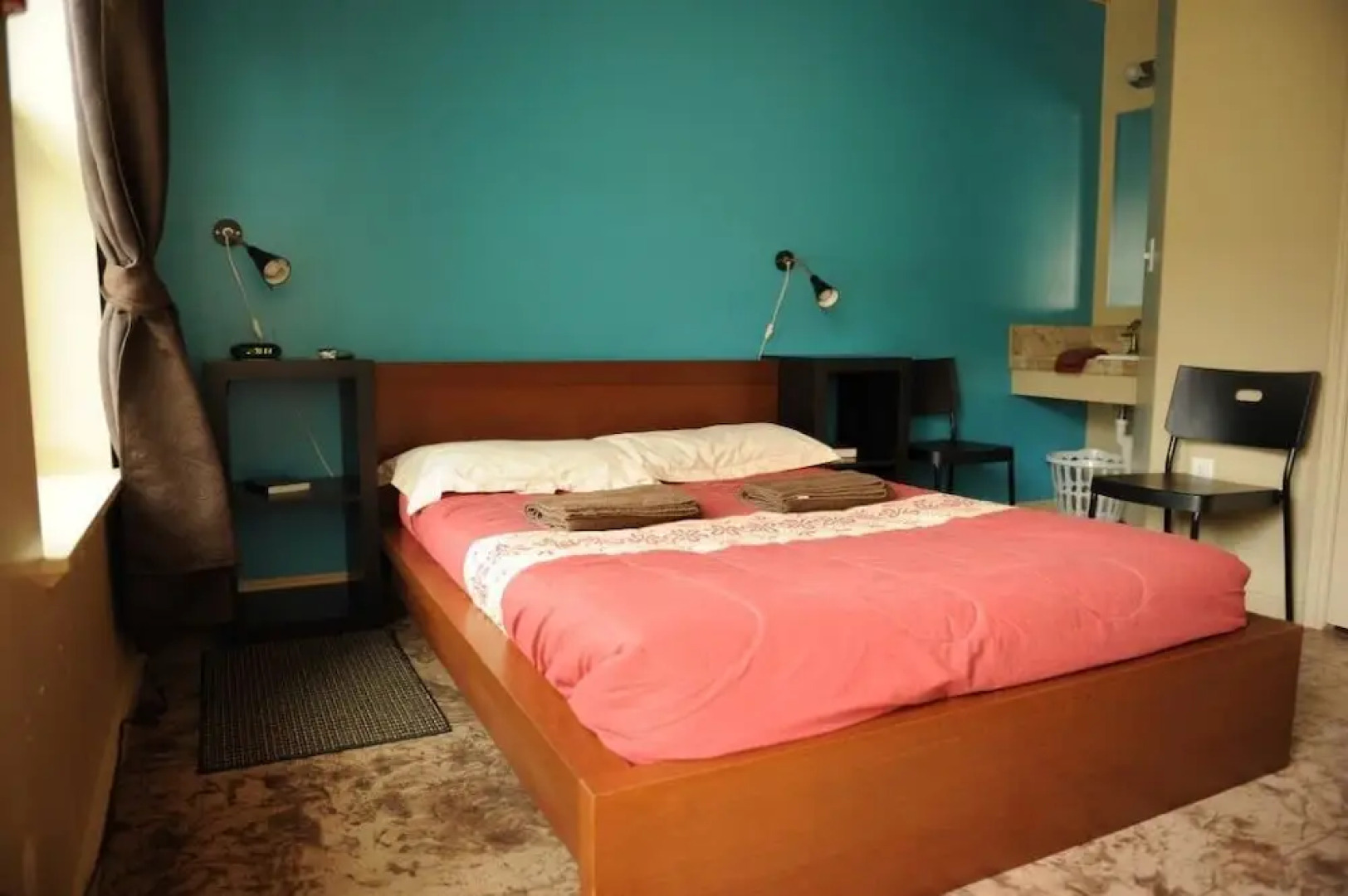 Camelot Inn at Honeyville