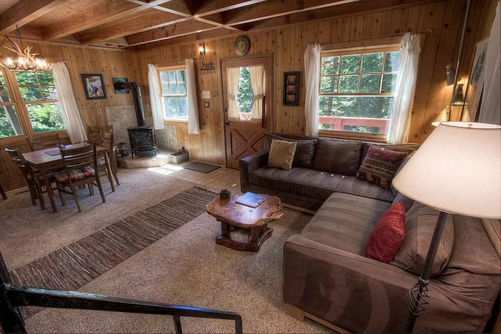 Hudsons Hideaway by Lake Tahoe Accommodations