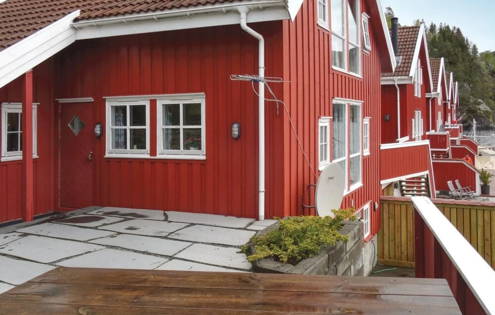 Awesome Home in Jelsa With 3 Bedrooms and Wifi