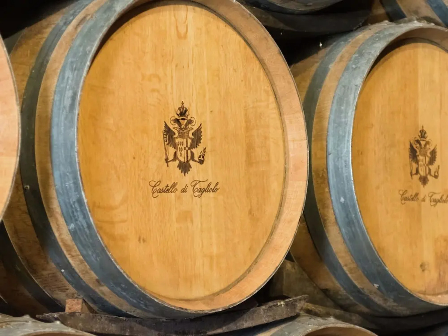 Beautiful Castle in Tagliolo Monferrato with Barbecue