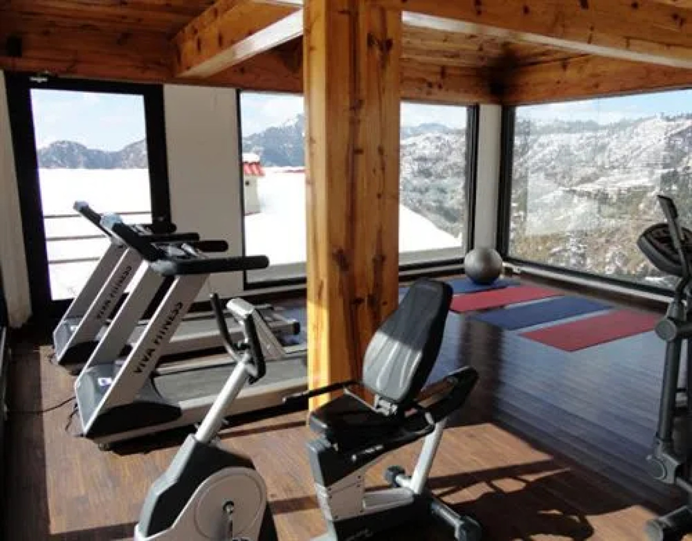 Kanatal Resorts & Spa