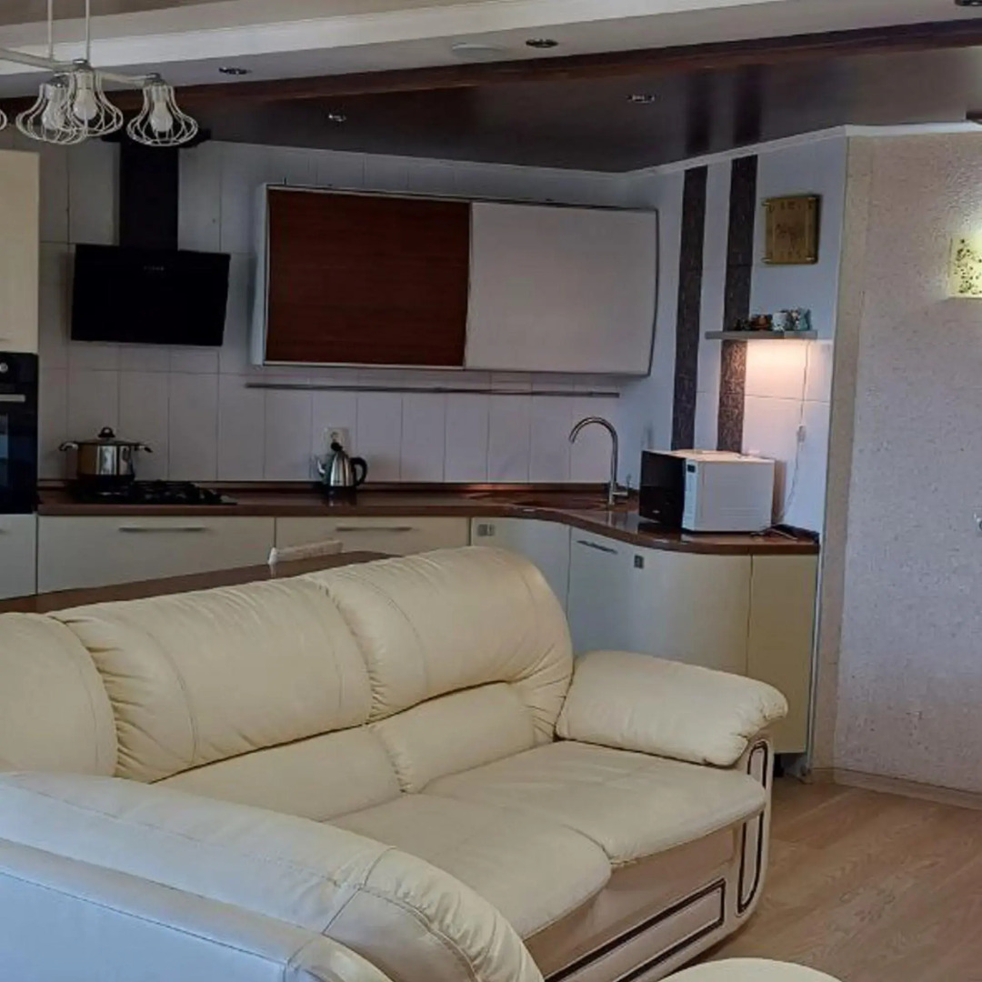 Rich House (Рич Хаус) на улице Новосёлов