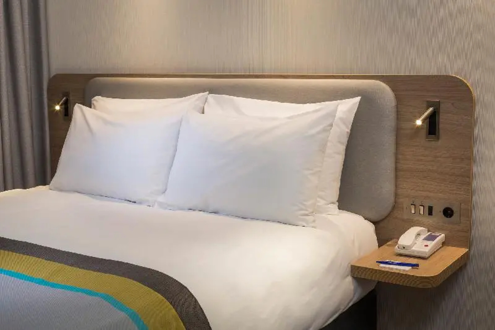 Отель B&B Deauville-Touques