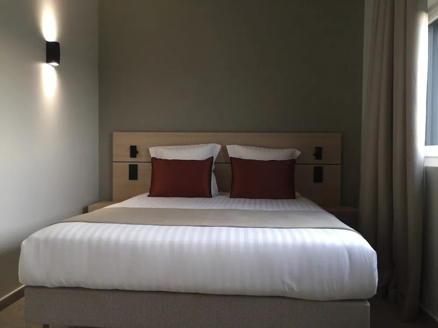 Hôtel AKENA TROYES - La Chapelle-Saint-Luc