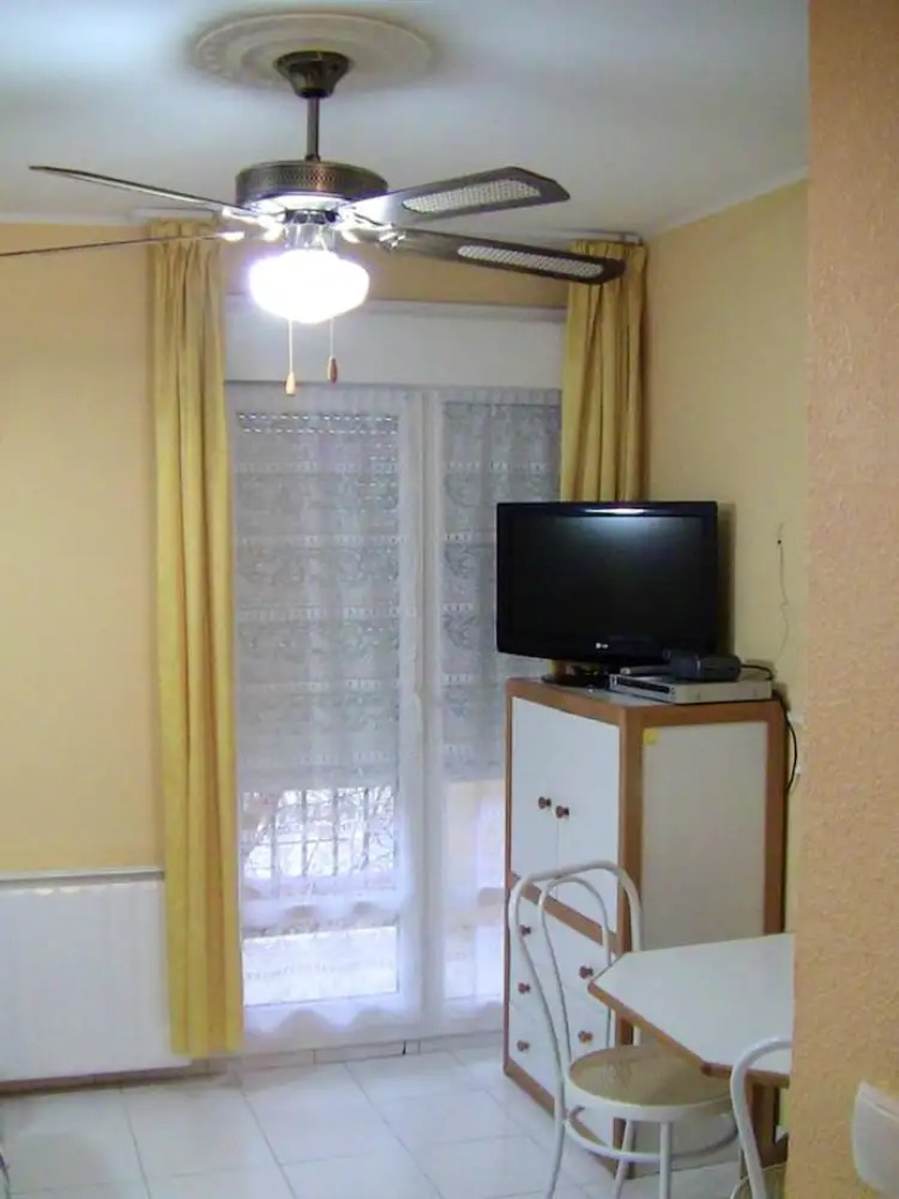 Studio in Lamalou les Bains, With Wonderful Mountain View, Furnished Balcony and Wifi