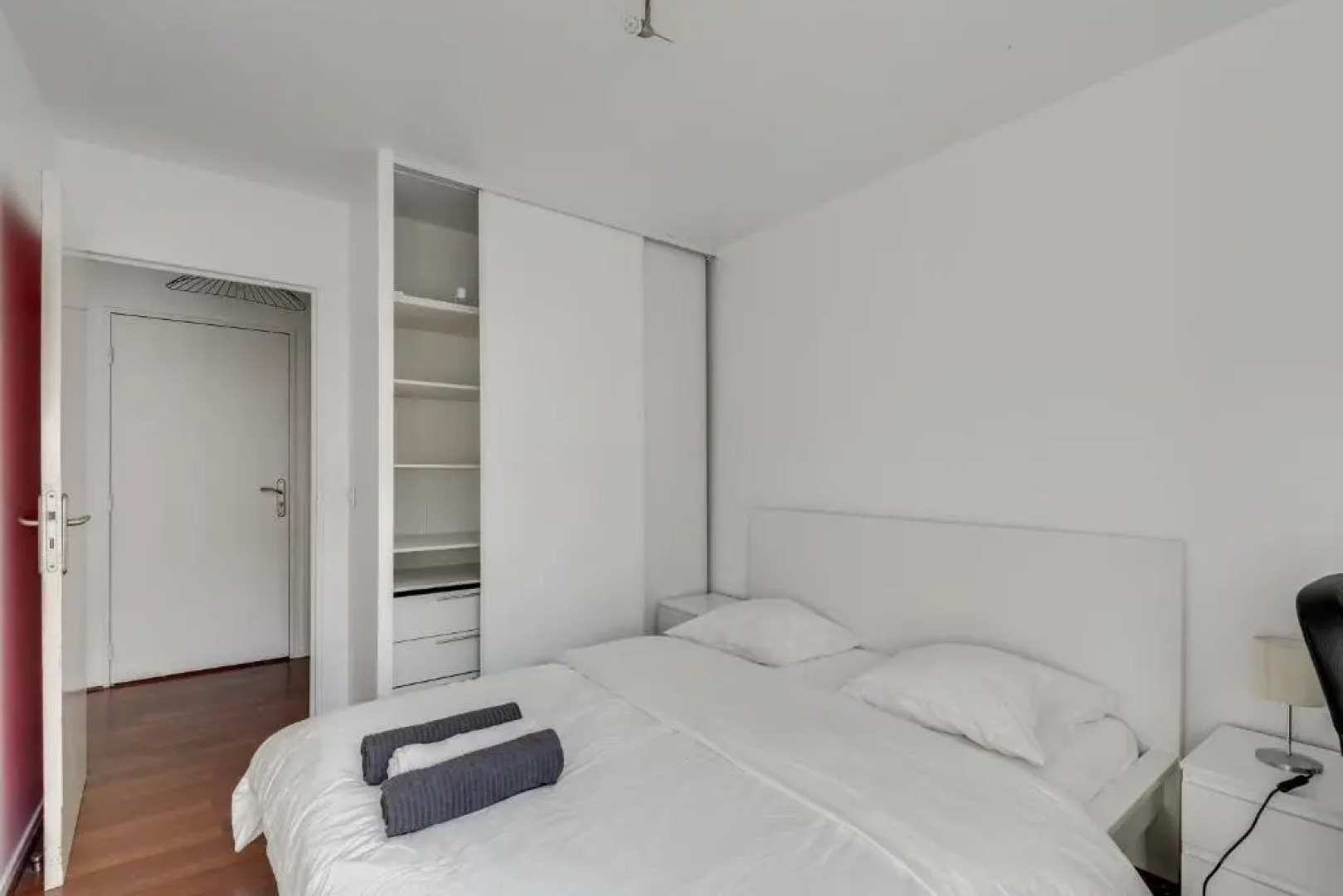 Chic and spacious apart with parking