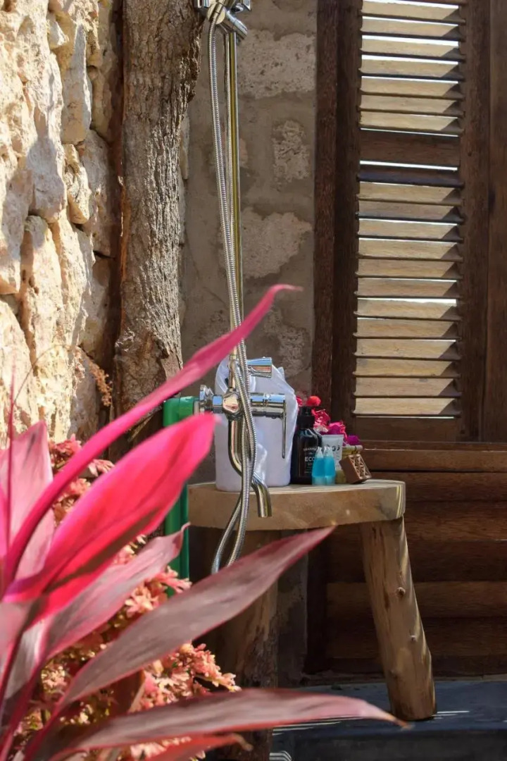 Twiga Beach Bungalows