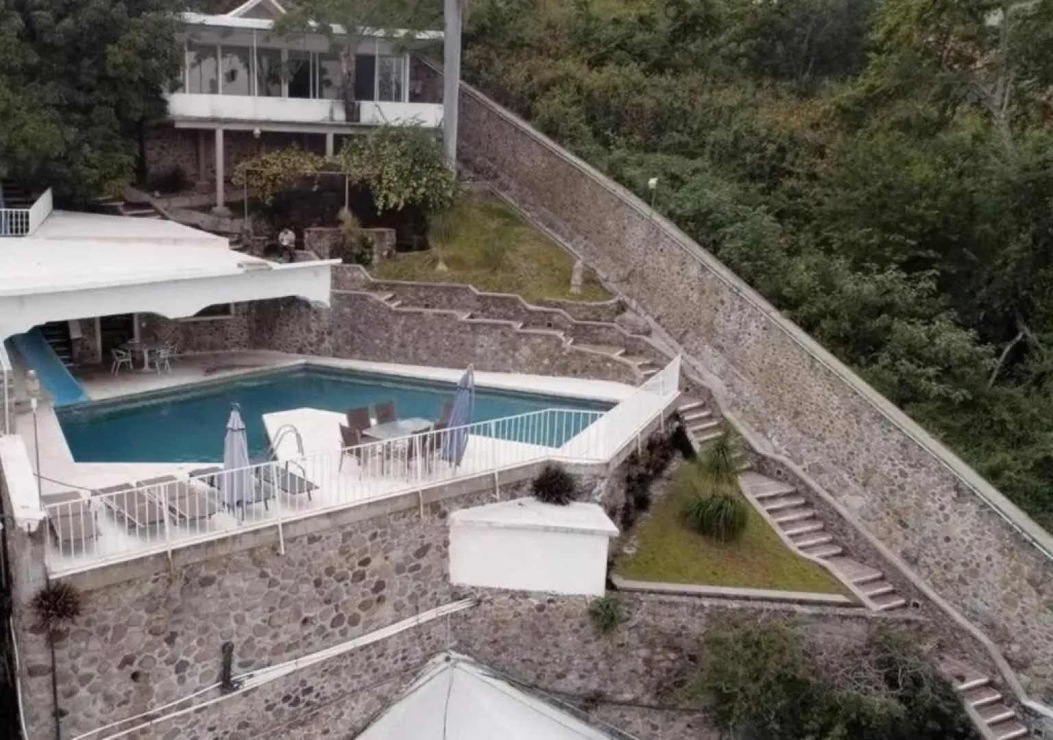 7BR Impresionante Casa De LAGO Con Alberca